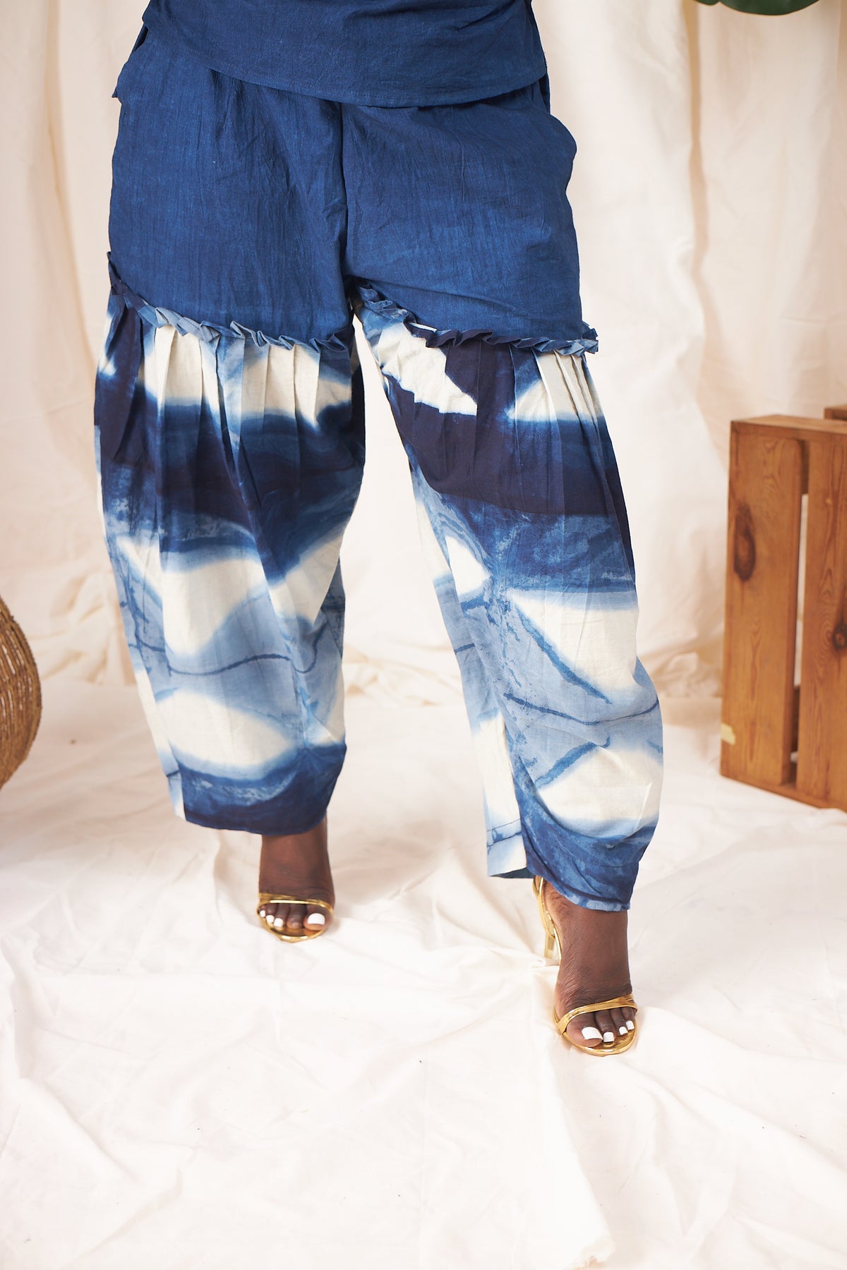 Nia Two-Way Top & Barrel Pants Set – Indigo