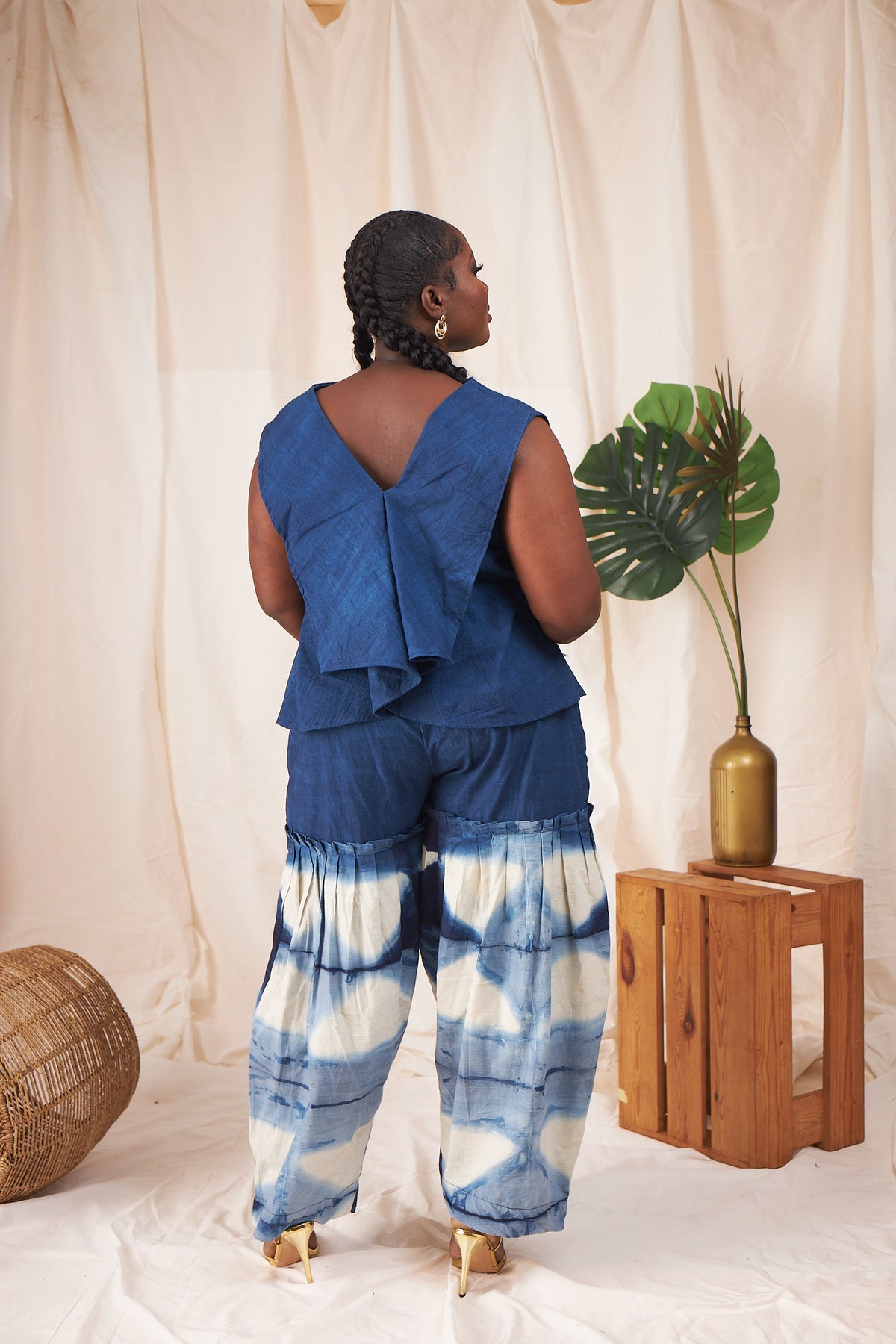 Nia Two-Way Top & Barrel Pants Set – Indigo