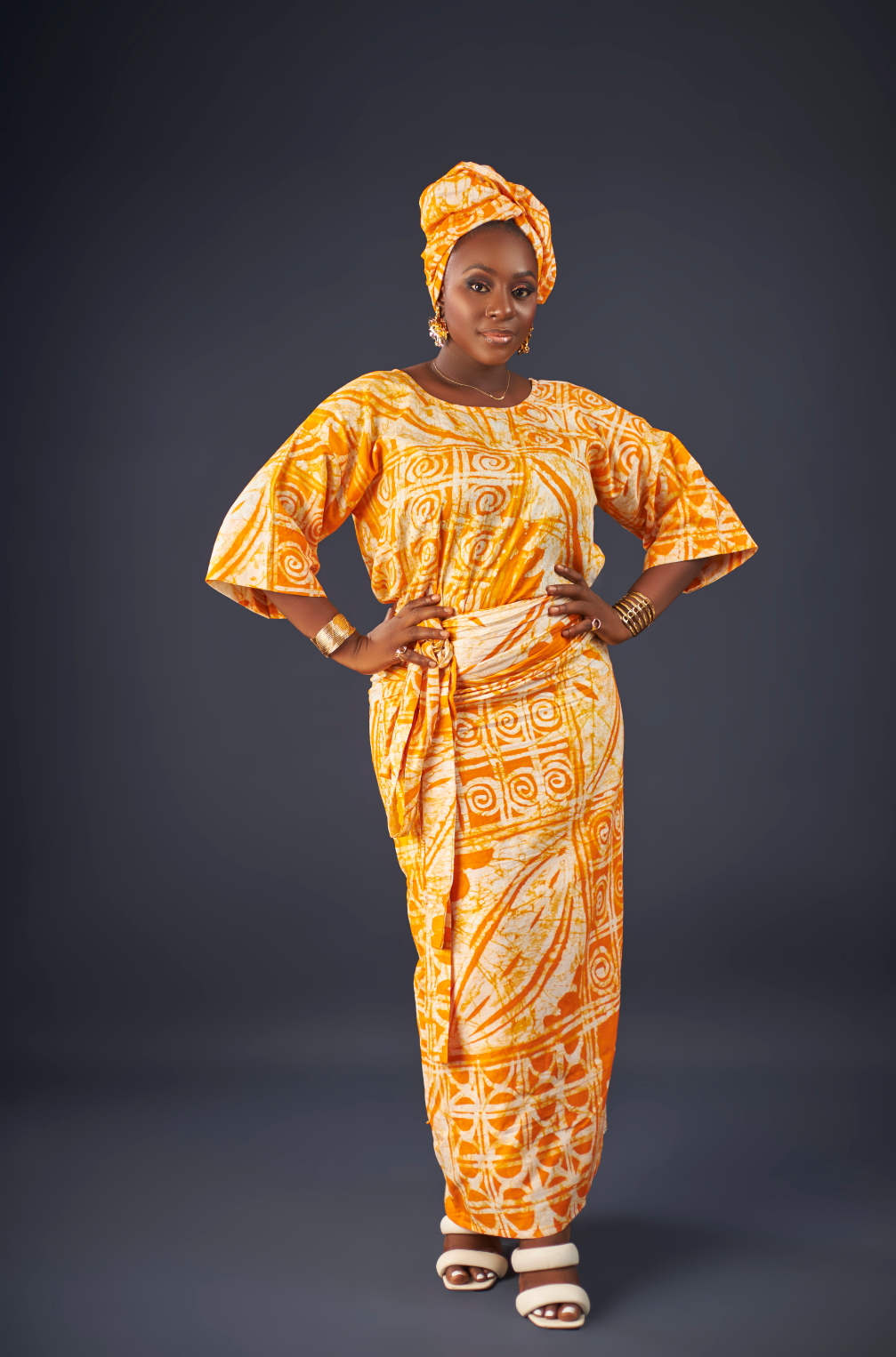 Evelyn Adire iro and buba